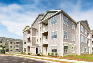 Exterior view of Trail Run Luxury Apartments in Vernon, CT.